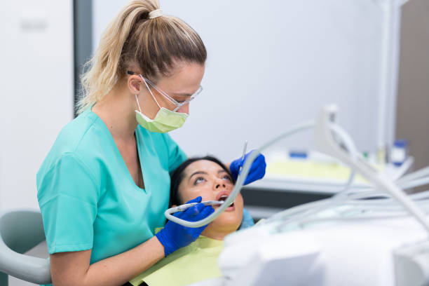 Best Emergency Root Canal Therapy in Stickney, IL